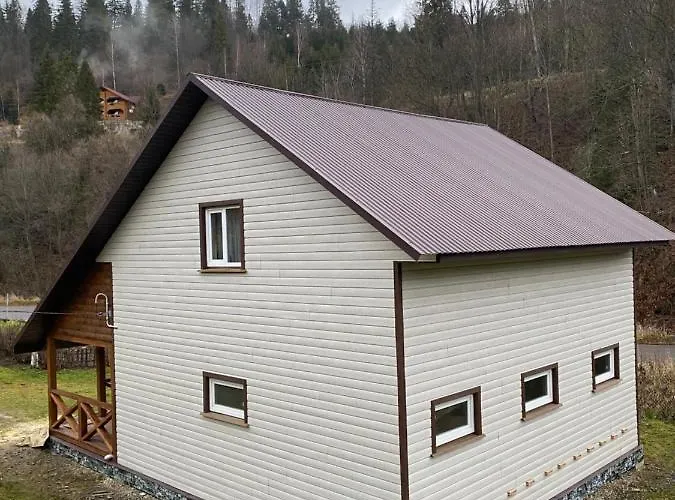 Chalet медові карпати